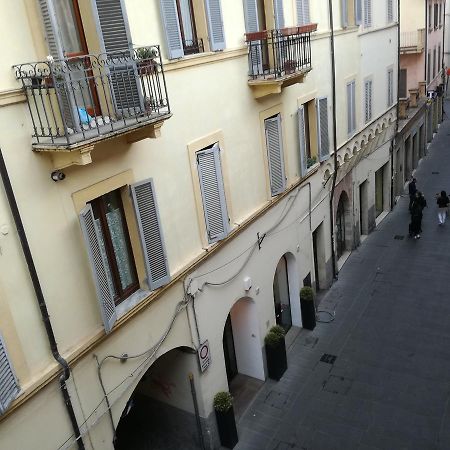 Residenza Mazzini Foligno Exteriér fotografie